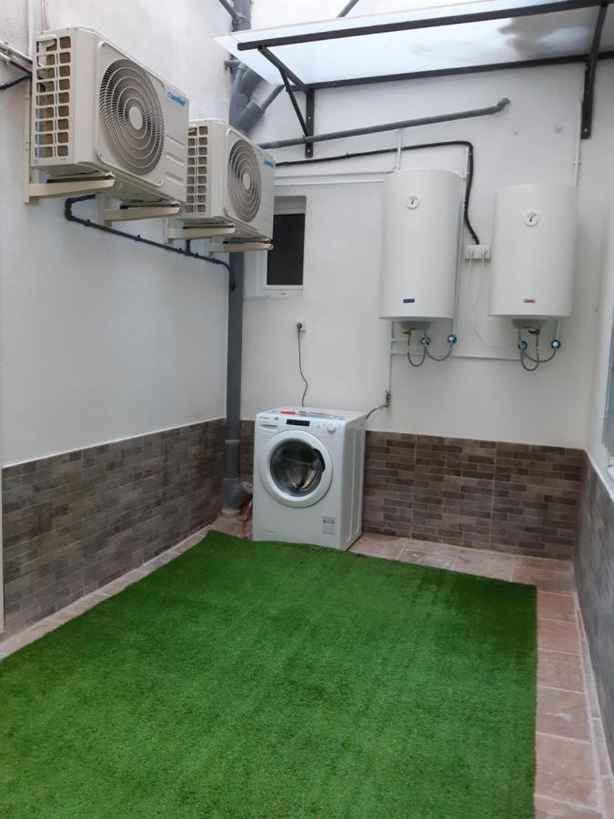Lucky Home 1 Santa Coloma de Gramenet ภายนอก รูปภาพ