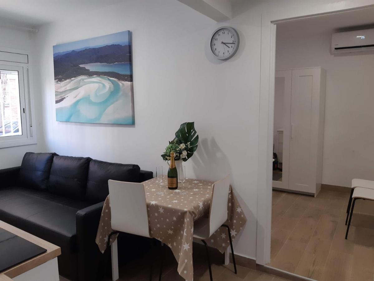 Lucky Home 1 Santa Coloma de Gramenet ภายนอก รูปภาพ