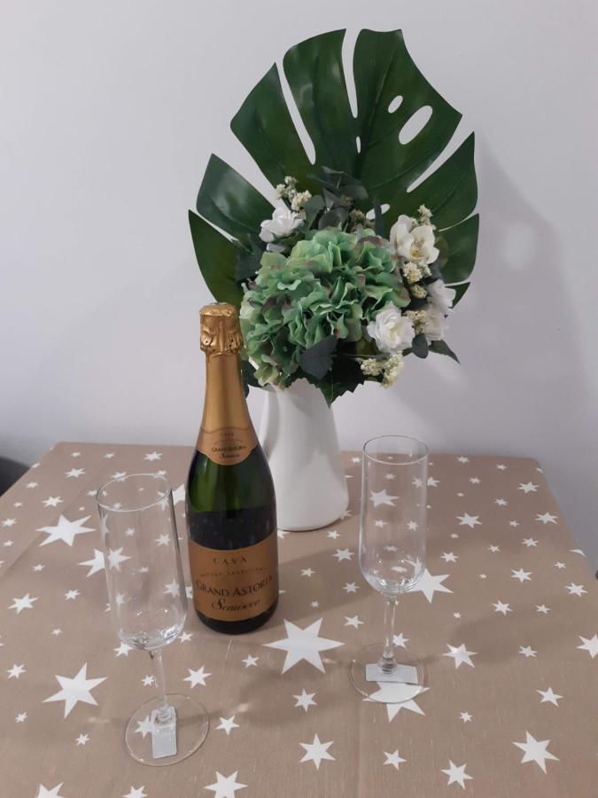 Lucky Home 1 Santa Coloma de Gramenet ภายนอก รูปภาพ