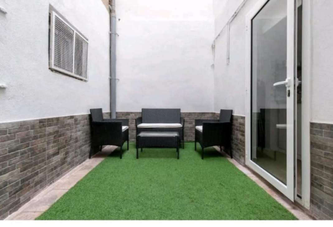Lucky Home 1 Santa Coloma de Gramenet ภายนอก รูปภาพ